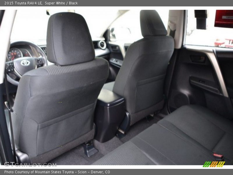 Super White / Black 2015 Toyota RAV4 LE