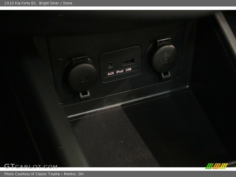 Bright Silver / Stone 2010 Kia Forte EX