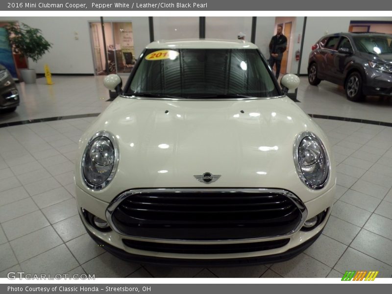 Pepper White / Leather/Cloth Black Pearl 2016 Mini Clubman Cooper