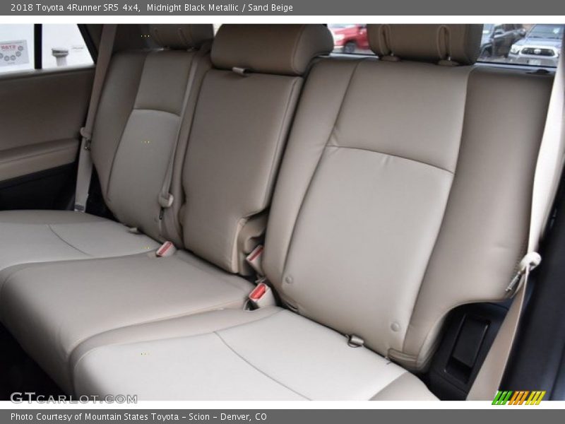Midnight Black Metallic / Sand Beige 2018 Toyota 4Runner SR5 4x4
