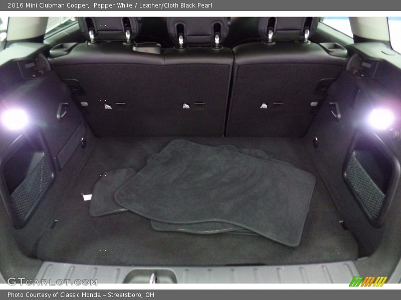 Pepper White / Leather/Cloth Black Pearl 2016 Mini Clubman Cooper