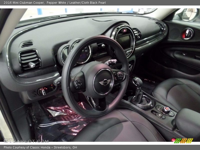 Pepper White / Leather/Cloth Black Pearl 2016 Mini Clubman Cooper