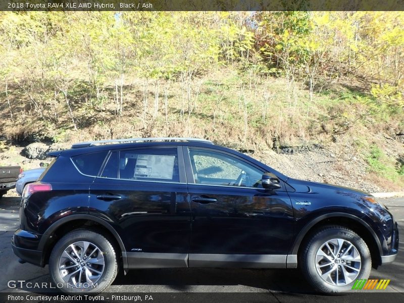 Black / Ash 2018 Toyota RAV4 XLE AWD Hybrid