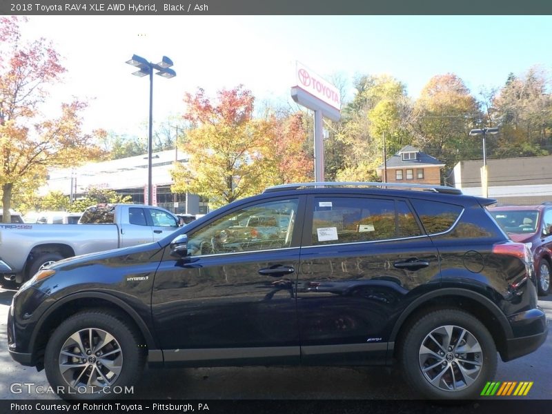 Black / Ash 2018 Toyota RAV4 XLE AWD Hybrid