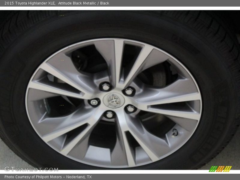 Attitude Black Metallic / Black 2015 Toyota Highlander XLE