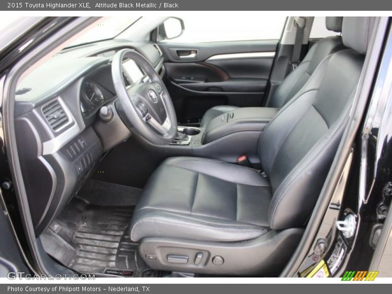 Attitude Black Metallic / Black 2015 Toyota Highlander XLE