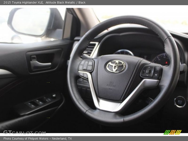 Attitude Black Metallic / Black 2015 Toyota Highlander XLE