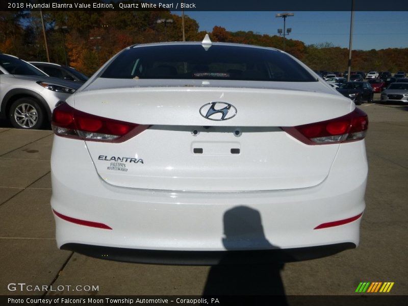 Quartz White Pearl / Black 2018 Hyundai Elantra Value Edition
