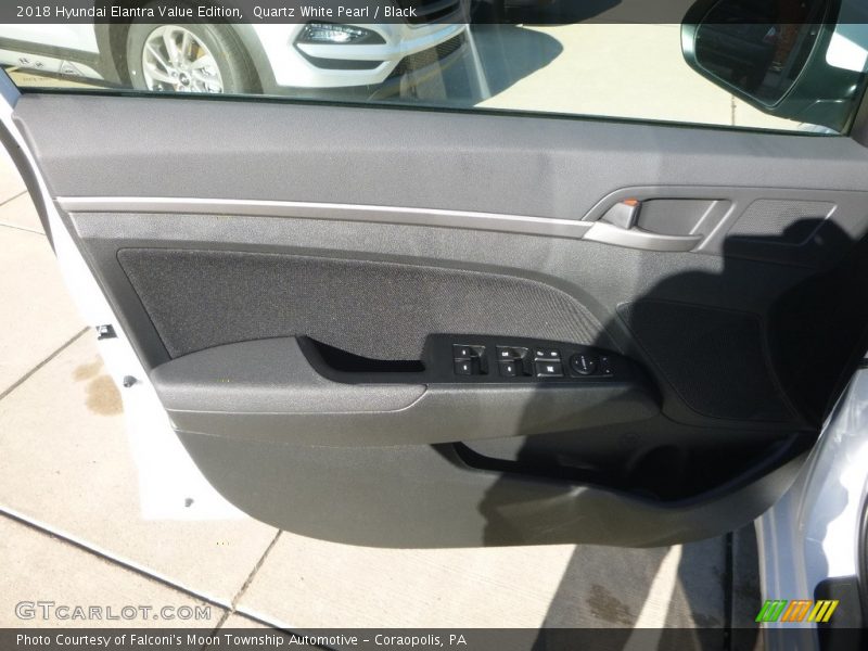 Quartz White Pearl / Black 2018 Hyundai Elantra Value Edition
