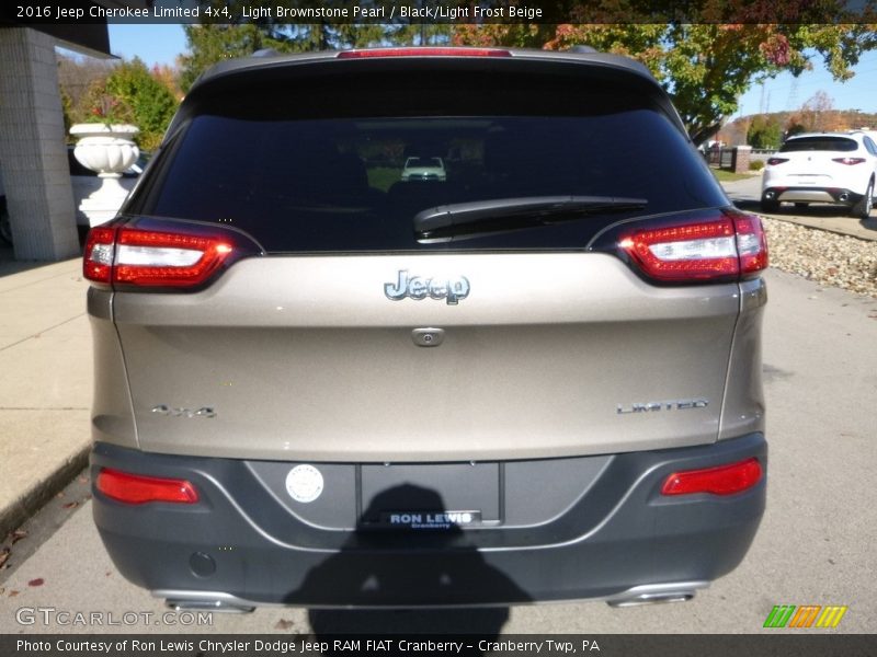 Light Brownstone Pearl / Black/Light Frost Beige 2016 Jeep Cherokee Limited 4x4