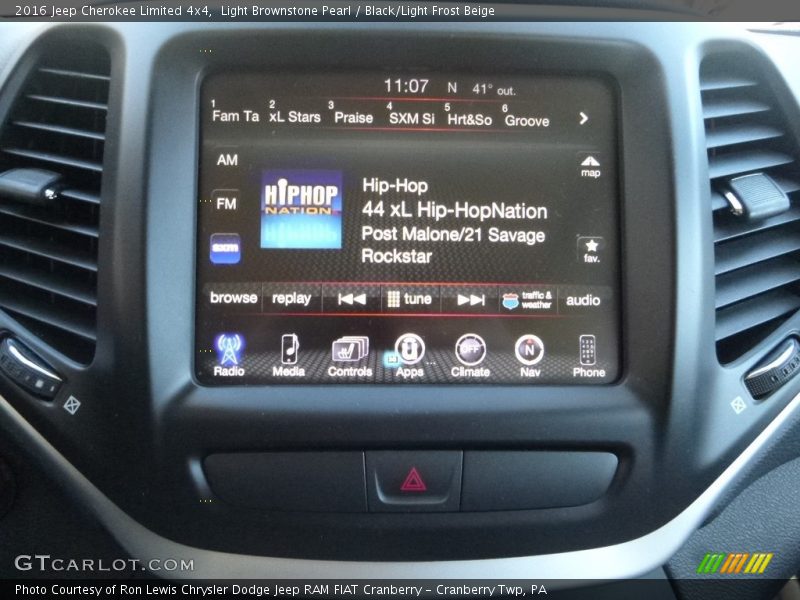 Light Brownstone Pearl / Black/Light Frost Beige 2016 Jeep Cherokee Limited 4x4