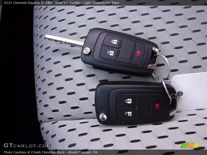 Silver Ice Metallic / Light Titanium/Jet Black 2013 Chevrolet Equinox LS AWD