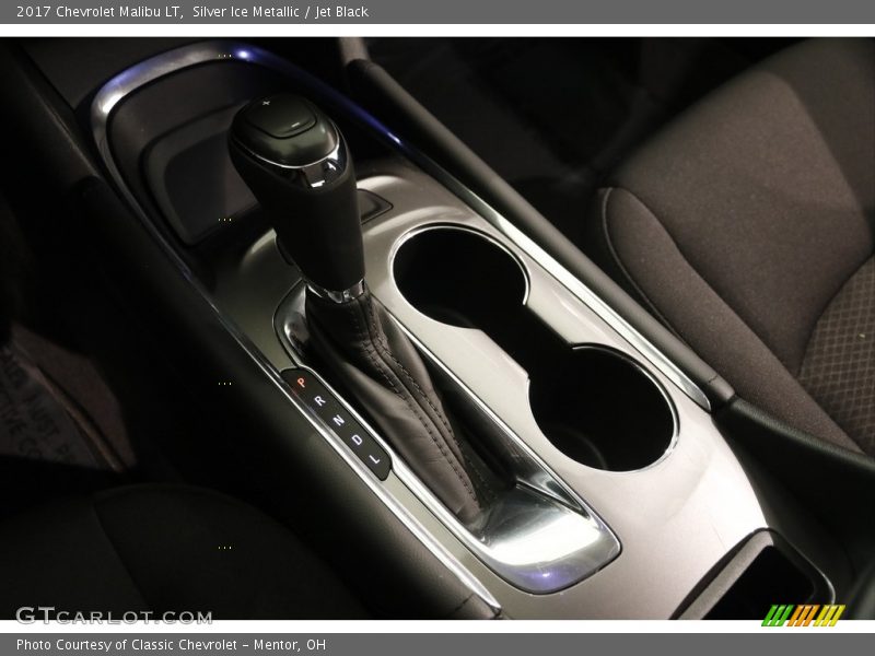 Silver Ice Metallic / Jet Black 2017 Chevrolet Malibu LT