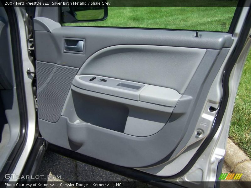 Silver Birch Metallic / Shale Grey 2007 Ford Freestyle SEL