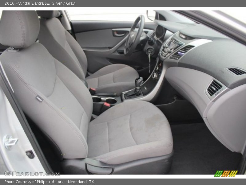 Silver / Gray 2016 Hyundai Elantra SE