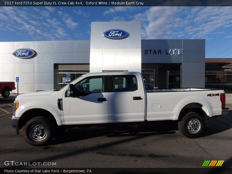 Oxford White / Medium Earth Gray 2017 Ford F350 Super Duty XL Crew Cab 4x4