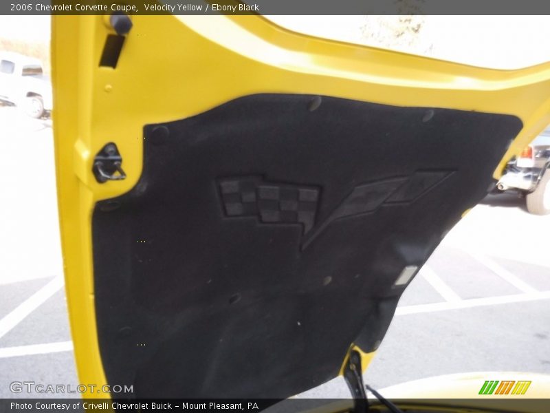 Velocity Yellow / Ebony Black 2006 Chevrolet Corvette Coupe