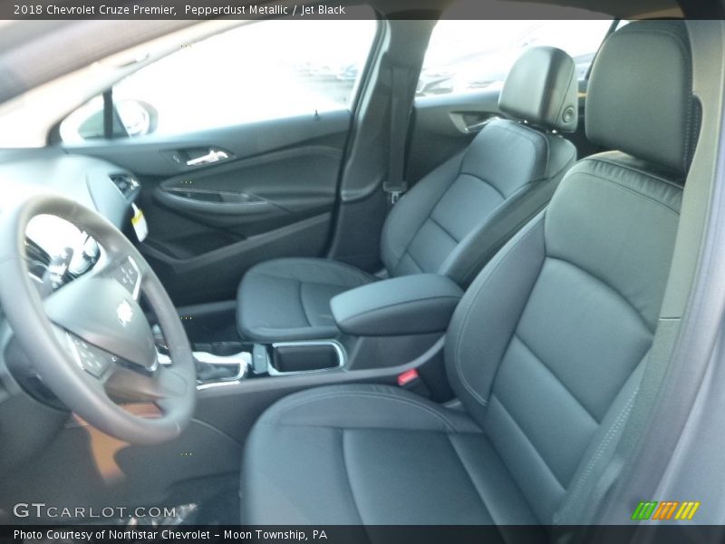 Pepperdust Metallic / Jet Black 2018 Chevrolet Cruze Premier