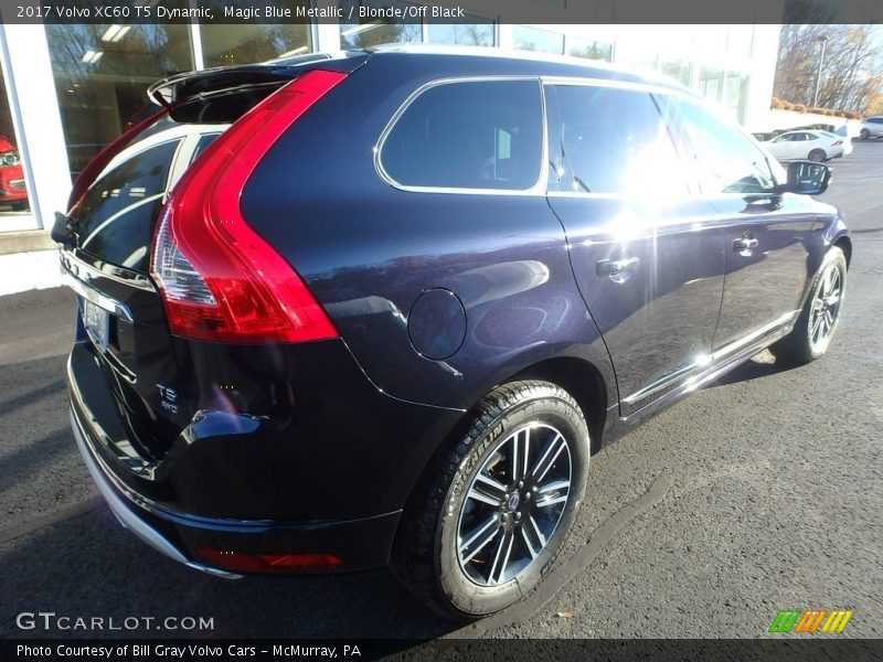 Magic Blue Metallic / Blonde/Off Black 2017 Volvo XC60 T5 Dynamic