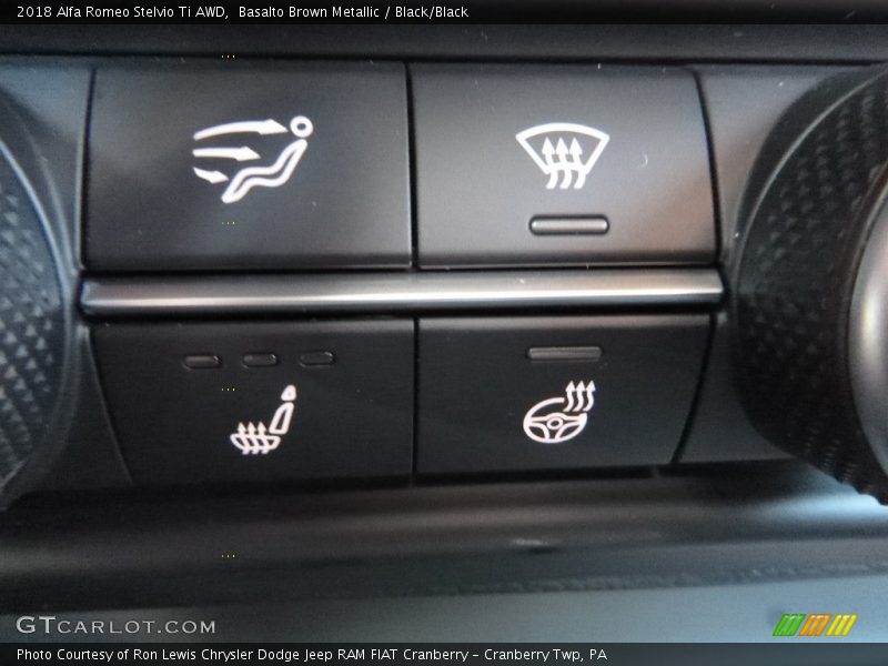Basalto Brown Metallic / Black/Black 2018 Alfa Romeo Stelvio Ti AWD