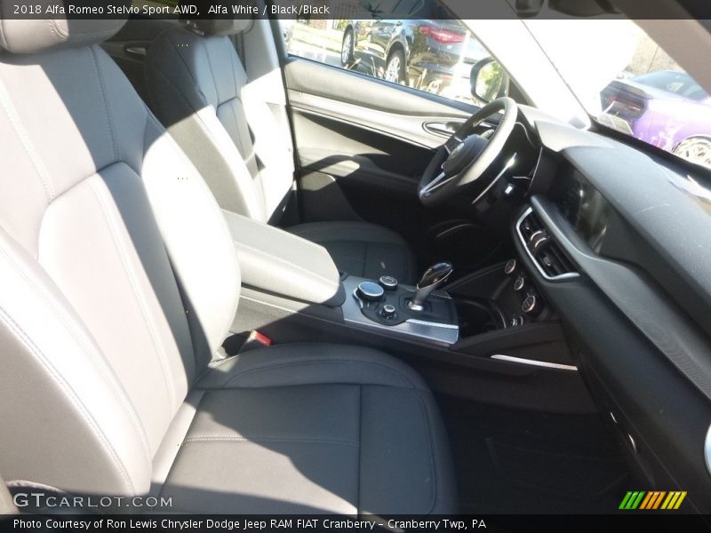 Alfa White / Black/Black 2018 Alfa Romeo Stelvio Sport AWD