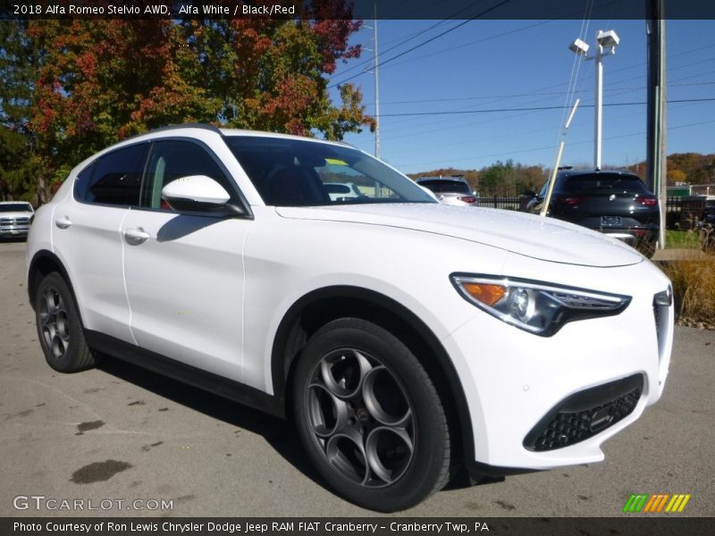 Front 3/4 View of 2018 Stelvio AWD