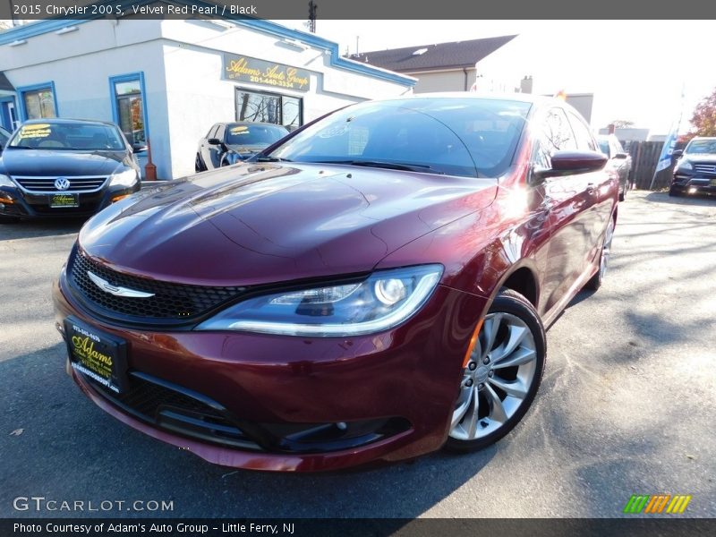 Velvet Red Pearl / Black 2015 Chrysler 200 S