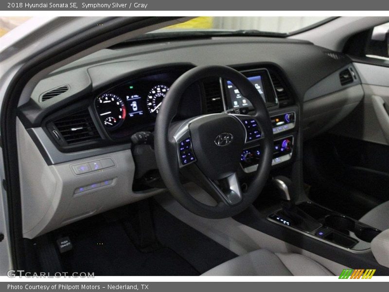 Symphony Silver / Gray 2018 Hyundai Sonata SE