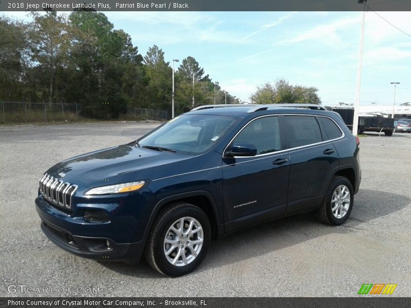 Patriot Blue Pearl / Black 2018 Jeep Cherokee Latitude Plus