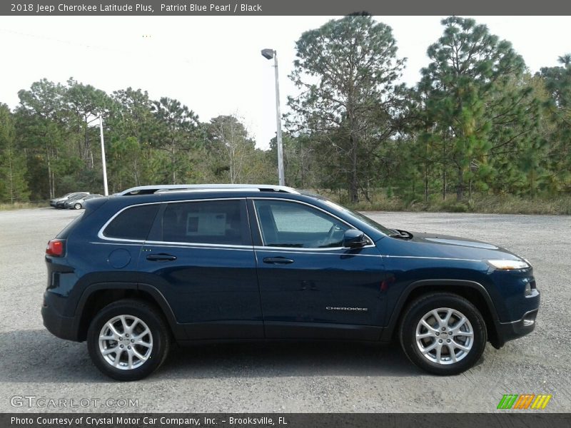 Patriot Blue Pearl / Black 2018 Jeep Cherokee Latitude Plus