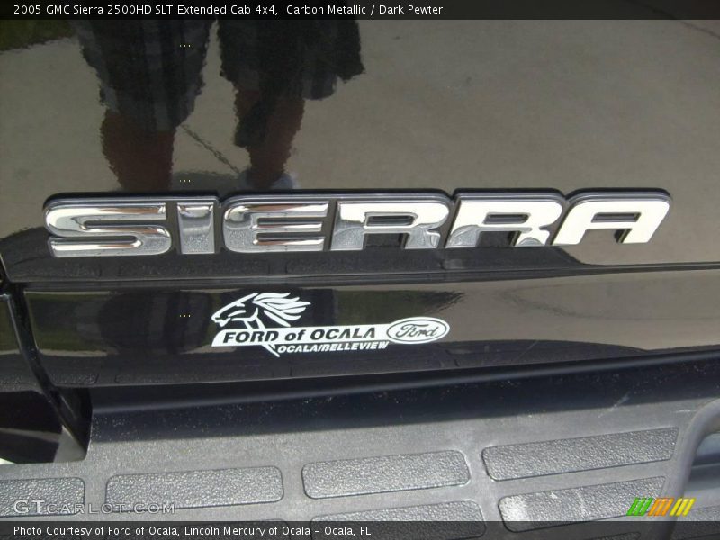 Carbon Metallic / Dark Pewter 2005 GMC Sierra 2500HD SLT Extended Cab 4x4