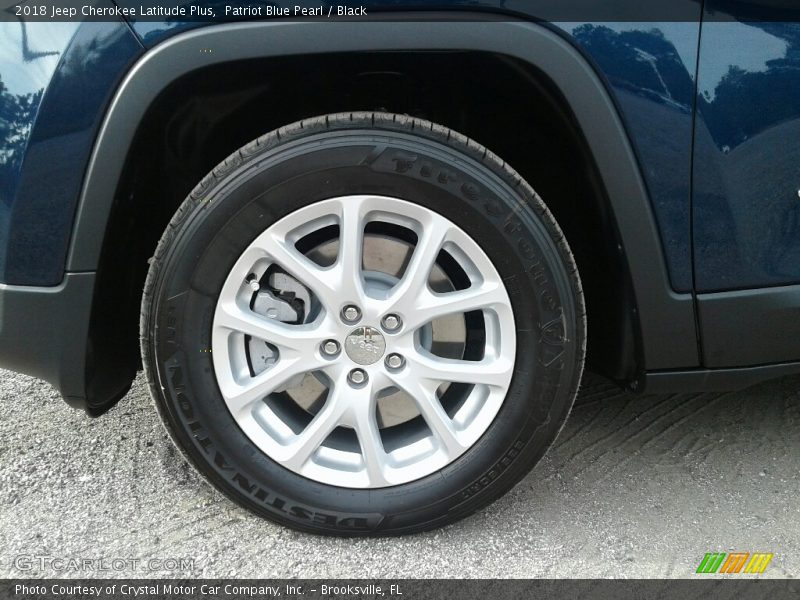 Patriot Blue Pearl / Black 2018 Jeep Cherokee Latitude Plus