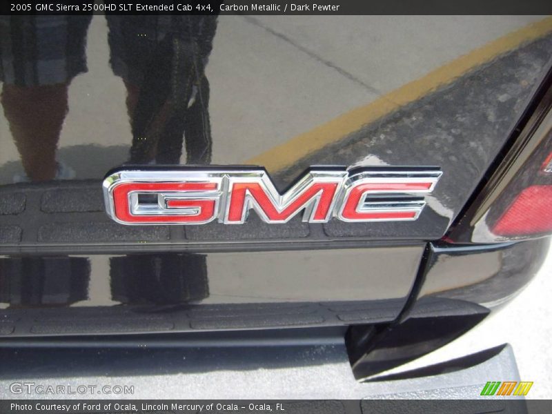 Carbon Metallic / Dark Pewter 2005 GMC Sierra 2500HD SLT Extended Cab 4x4