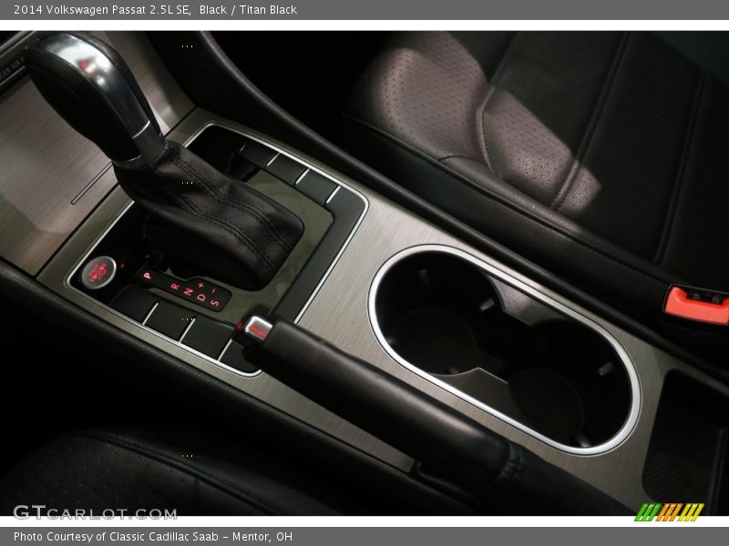 Black / Titan Black 2014 Volkswagen Passat 2.5L SE