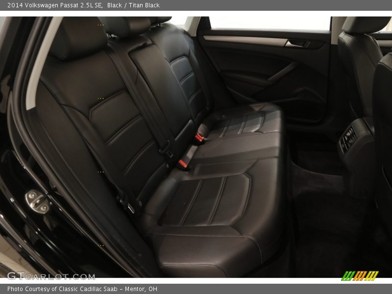 Black / Titan Black 2014 Volkswagen Passat 2.5L SE