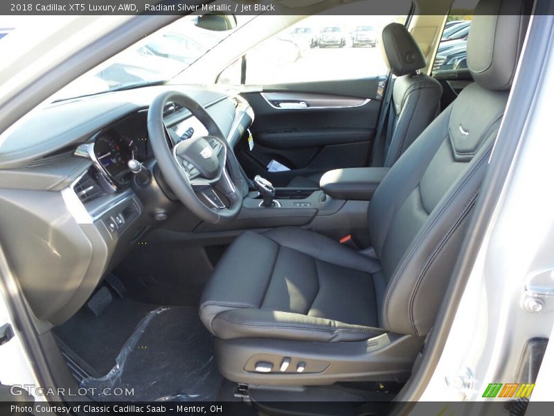 Radiant Silver Metallic / Jet Black 2018 Cadillac XT5 Luxury AWD