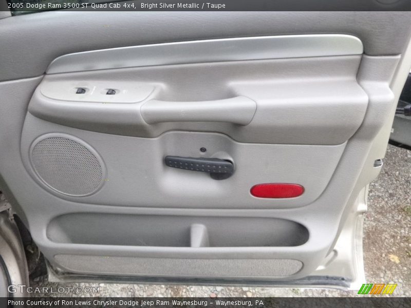 Bright Silver Metallic / Taupe 2005 Dodge Ram 3500 ST Quad Cab 4x4