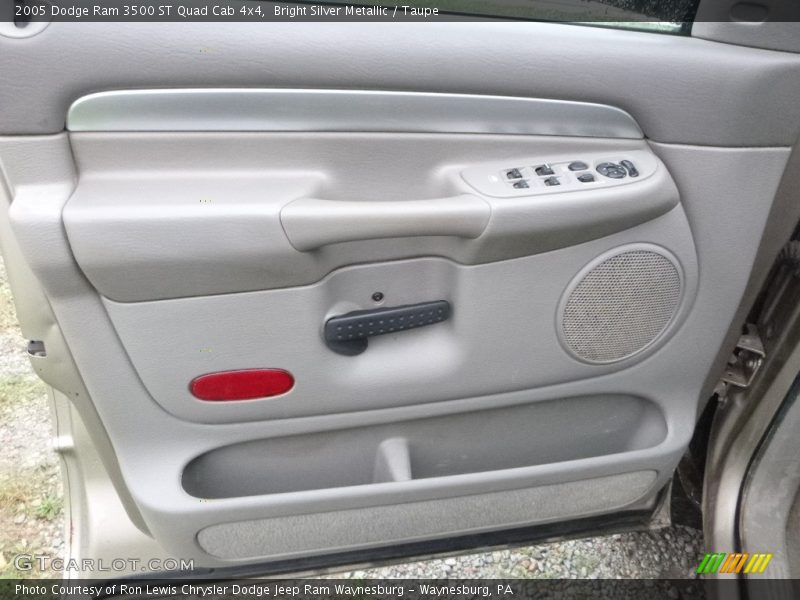 Bright Silver Metallic / Taupe 2005 Dodge Ram 3500 ST Quad Cab 4x4