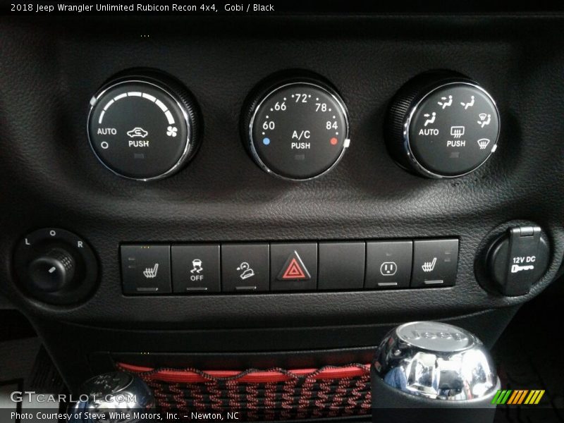 Controls of 2018 Wrangler Unlimited Rubicon Recon 4x4
