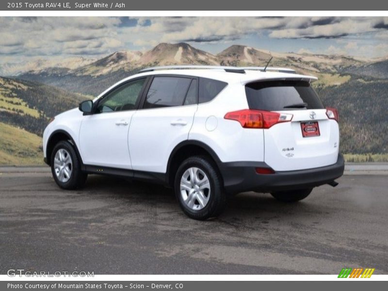 Super White / Ash 2015 Toyota RAV4 LE