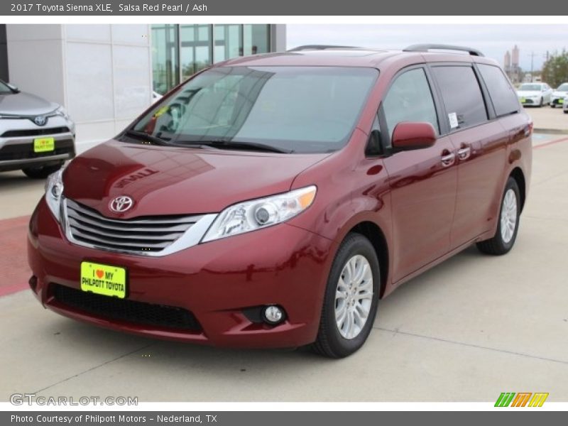Salsa Red Pearl / Ash 2017 Toyota Sienna XLE