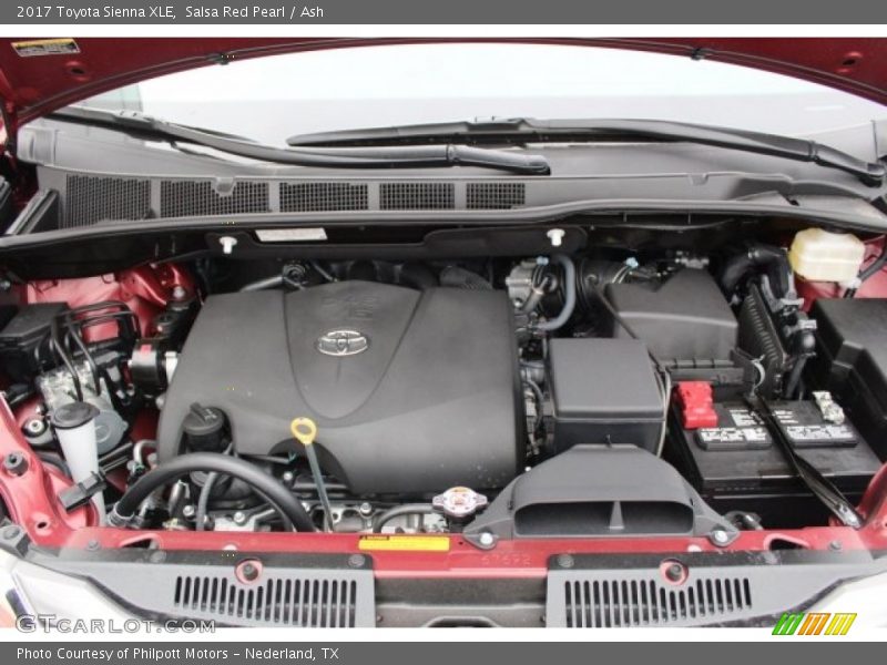 Salsa Red Pearl / Ash 2017 Toyota Sienna XLE