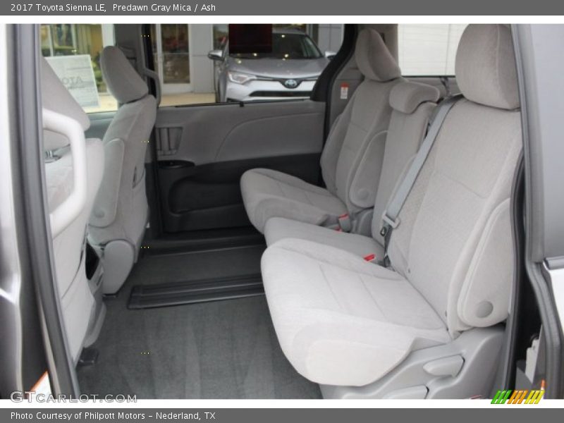Predawn Gray Mica / Ash 2017 Toyota Sienna LE