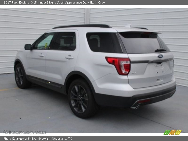 Ingot Silver / Sport Appearance Dark Earth Gray 2017 Ford Explorer XLT
