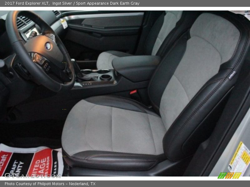 Ingot Silver / Sport Appearance Dark Earth Gray 2017 Ford Explorer XLT