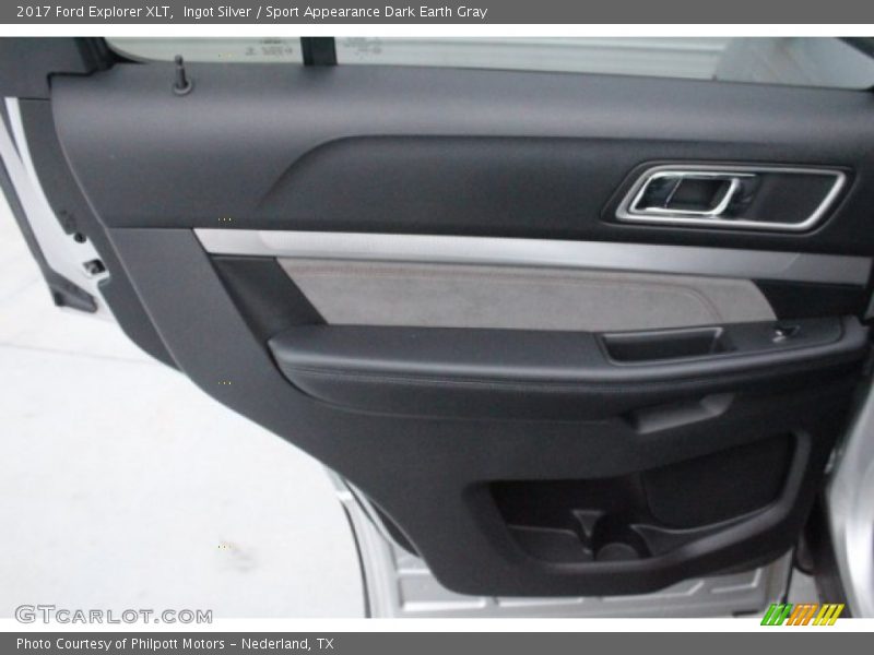 Ingot Silver / Sport Appearance Dark Earth Gray 2017 Ford Explorer XLT