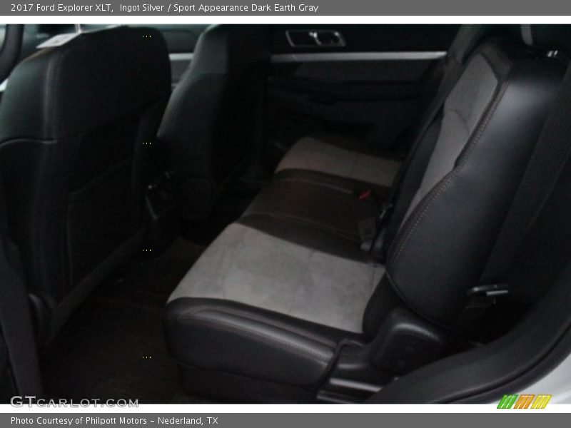 Ingot Silver / Sport Appearance Dark Earth Gray 2017 Ford Explorer XLT