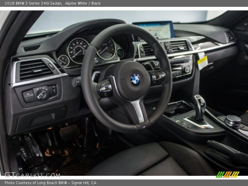Alpine White / Black 2018 BMW 3 Series 340i Sedan