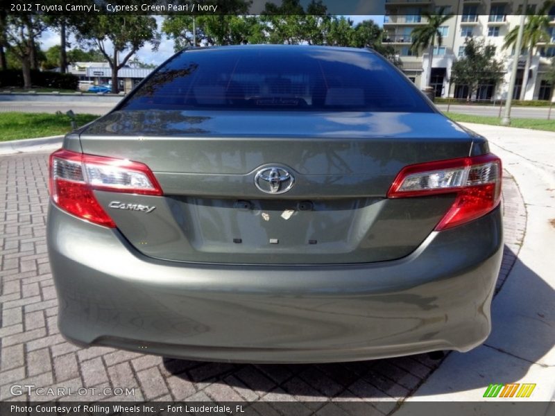 Cypress Green Pearl / Ivory 2012 Toyota Camry L