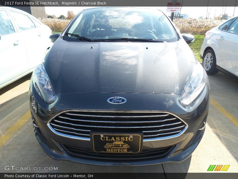 Magnetic / Charcoal Black 2017 Ford Fiesta SE Hatchback